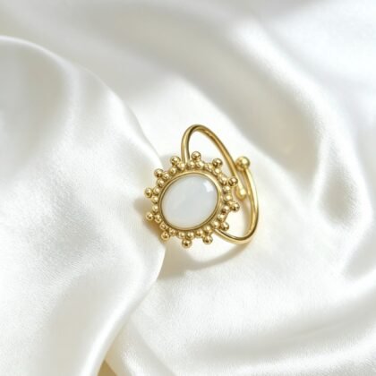 Ring Met Steen - Julie