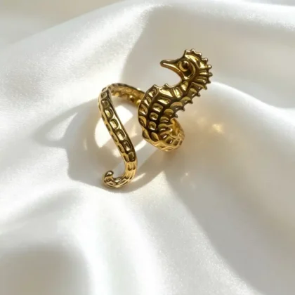 Ring Met Zeepaardje - Lilly